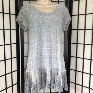 Skye’s The Limit blue blouse; size M; lace accent